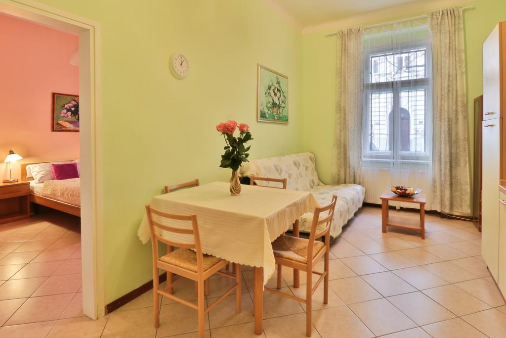 Apartment Na Kozacce 6 Praga Habitación foto
