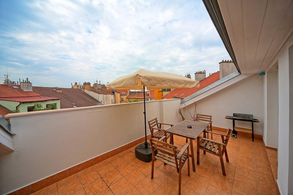 Apartment Na Kozacce 6 Praga Exterior foto