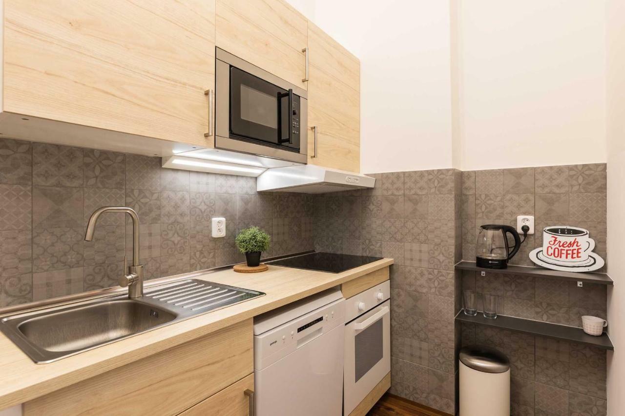 Apartment Na Kozacce 6 Praga Exterior foto